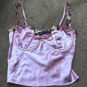 Floral strap white fox top